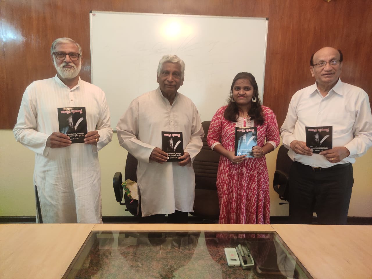 /news/bookrelease_lecture/3.jpeg