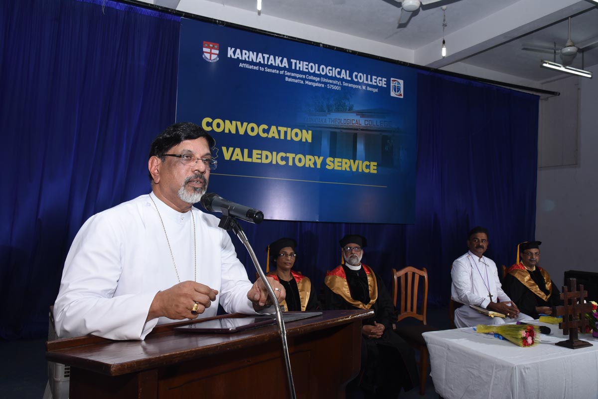 /news/valedictory_22/NKS_4375.jpg