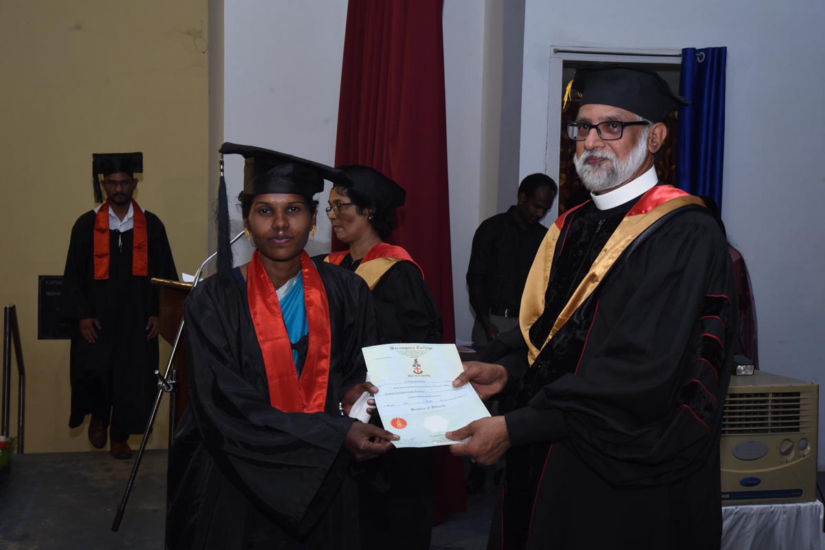 /news/valedictory_22/NKS_4457.jpg