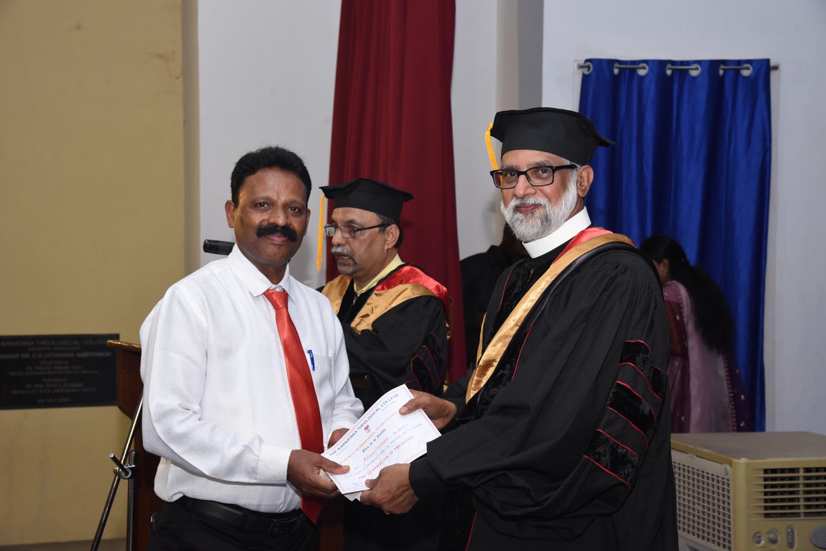 /news/valedictory_22/NKS_4559.jpg