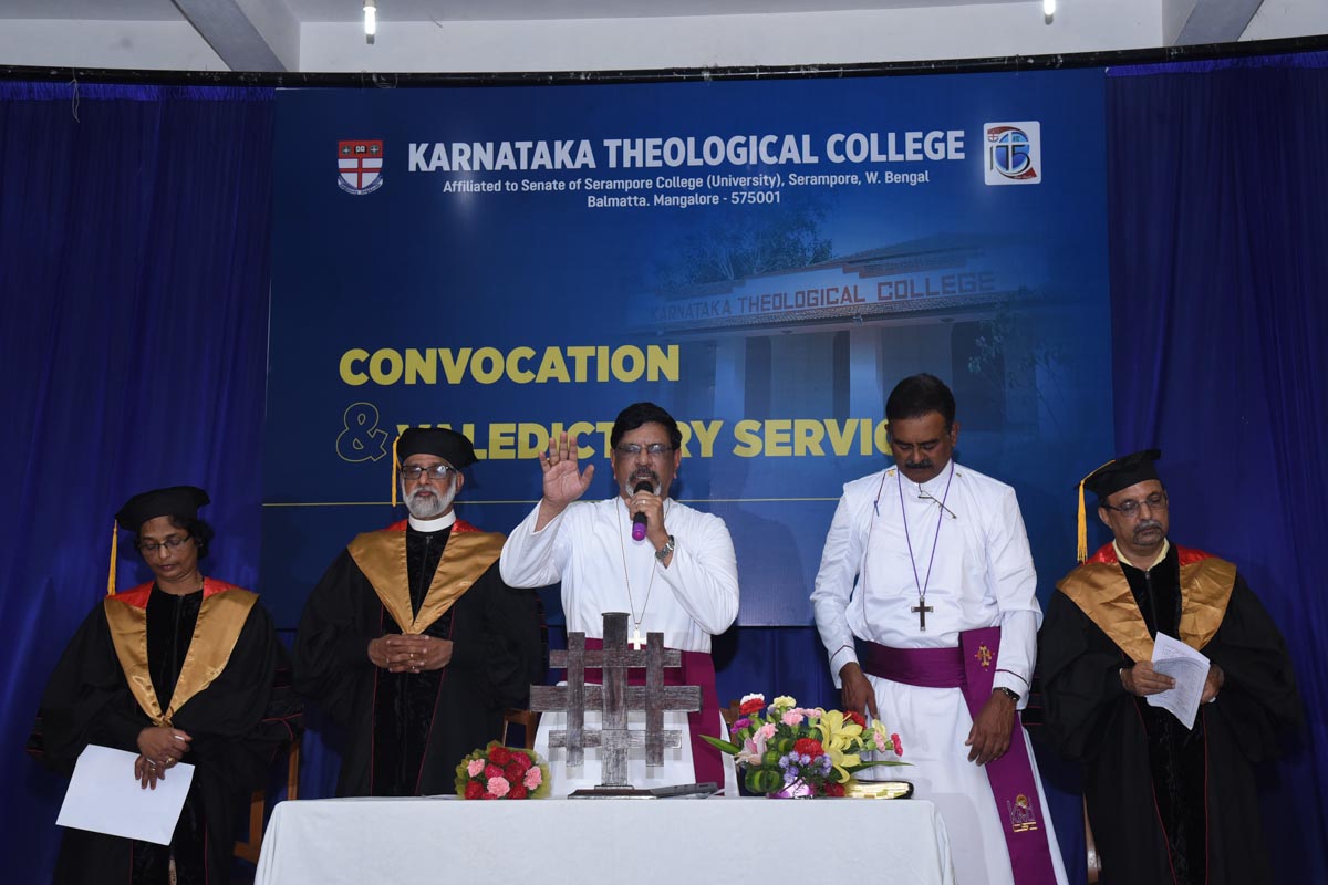 /news/valedictory_22/NKS_4640.jpg